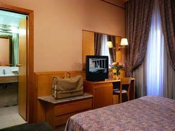 Ranieri Hotel